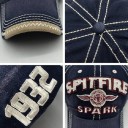 Cappellino da uomo con scritta 3