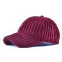 Cappello da donna in velluto a coste 10