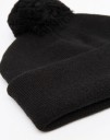 Cappello da uomo nero con pompon 2