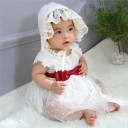 Cappello in pizzo per bambina con volant 3