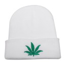 Cappello invernale con stampa di cannabis 3