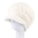 Cappello invernale da donna lavorato a maglia con visiera Foderato in morbido pile Motivo in rilievo a foglie Lana e cotone 2