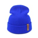 Cappello invernale lavorato a maglia 6