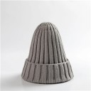 Cappello invernale lavorato a maglia monocolore Circonferenza 54–60 cm Unisex cappello caldo in acrilico Cappello invernale morbido per donne e uomini per uso quotidiano 5
