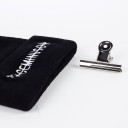 Cappello invernale nero con scritta 4