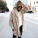 Cardigan stufos de damă, cu glugă 4
