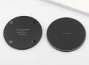 Carregador sem fios Qi 10 W para telefones com carregamento sem fios Base redonda em plástico ABS e metal Alimentação através de Micro USB 5