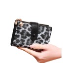 Cartera de mujer plegable 13 x 9 x 3 cm Espacio de almacenamiento para tarjetas y efectivo Cuero sintético Patrón de leopardo Accesorio elegante 5