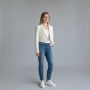 Casaco crop feminino Corte curto Ombros destacados Lapelas Bolso de peito Forro Poliéster Para o escritório e eventos sociais 7