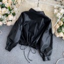 Casaco curto feminino em pele sintética preto com colarinho de camisa Fecho com botões de pressão Grandes bolsos no peito Cordão ajustável na bainha 2