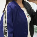 Casaco feminino bicolor com estampado J1665 5