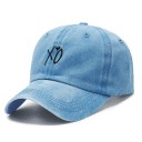 Casquette avec inscription T210 4