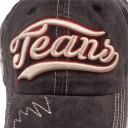 Casquette avec inscription T83 5