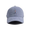 Casquette avec personnage 6