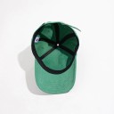 Casquette avec personnage 3