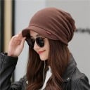 Casquette en coton pour femmes avec une petite visière et une ouverture pour les cheveux à l'arrière Coupe ample avec des fronces douces Tour 3
