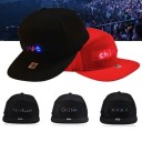 Casquette LED avec texte programmable 2