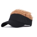 Casquette pour homme avec cheveux faux 1