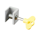 Catenaccio di sicurezza per finestre scorrevoli e porte 30 x 24 x 16 mm supporto metallico con vite e chiave contro l'apertura 1