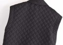 Chaleco corto acolchado para mujer negro con cuello de camisa Acolchado en forma de rombo Cierre con broches Dos bolsillos en el pecho con solapa 4
