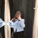 Chaqueta corta para mujer con aspecto de tweed Azul claro con un delicado patrón de cuadros Cuello y botones plateados Mangas largas Poliéster 6