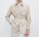 Chaqueta de cuero de mujer con cinturón 5
