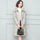 Chaqueta larga de invierno para mujer de piel con capucha y piel sintética Acolchado en forma de V Corte ajustado Cremallera y bolsillos 2