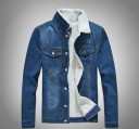 Chaqueta vaquera de hombre con ribete de piel 6