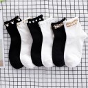 Chaussettes à chevilles pour femmes avec perles A670 1