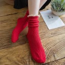 Chaussettes chaudes pour femmes avec volants 3