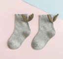 Chaussettes de cheville pour filles avec des ailes 5