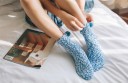 Chaussettes en coton pour femmes avec pompons 4