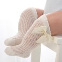 Chaussettes en tricot pour filles avec des nœuds 4