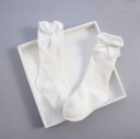 Chaussettes longues pour filles avec un nœud 12