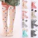 Chaussettes montantes pour filles avec des animaux 1