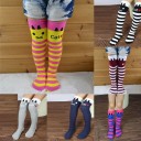 Chaussettes montantes pour filles avec un chat 1