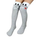 Chaussettes montantes pour filles avec un chat 3