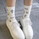 Chaussettes pour femmes avec des cactus 1