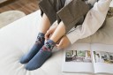Chaussettes pour femmes avec des fleurs 2