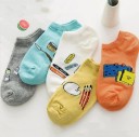 Chaussettes pour femmes avec des motifs 1