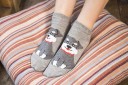 Chaussettes pour femmes avec un chien 4