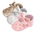 Chaussons en cuir pour filles 1