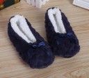 Chaussons en peluche pour femmes 2