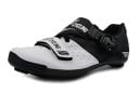 Chaussures de cyclisme pour hommes et femmes Semelle en fibre de carbone Sangle à velcro et boucle Pointe perforée Design noir et blanc 3