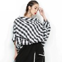 Chemise à carreaux noir et blanc 2
