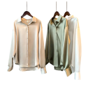 Chemise en satin élégante pour femmes avec col Coupe ample avec boutons Blouse unie en polyester Top stylé pour le travail et les loisirs 8