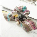 Chouchou en tissu avec perle 5