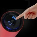 Čistička vzduchu do auta s HEPA filtrem Dotykový displej s ukazatelem PM2,5 Napájení přes USB kabel Kompaktní válcový tvar 18,3 x 7 cm 2