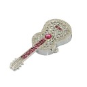 Clé USB guitare avec des pierres 1