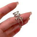 Clip d'oreille en argent à la mode en forme de nœud 2.1 x 2.2 cm Style Ballet Y2K Boucles d'oreilles tendance pour filles Bijoux en métal, accessoires de fête 2